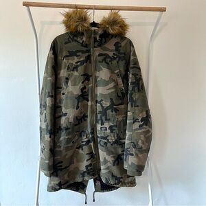 10 Deep Heavy Sherpa Lined Jacket